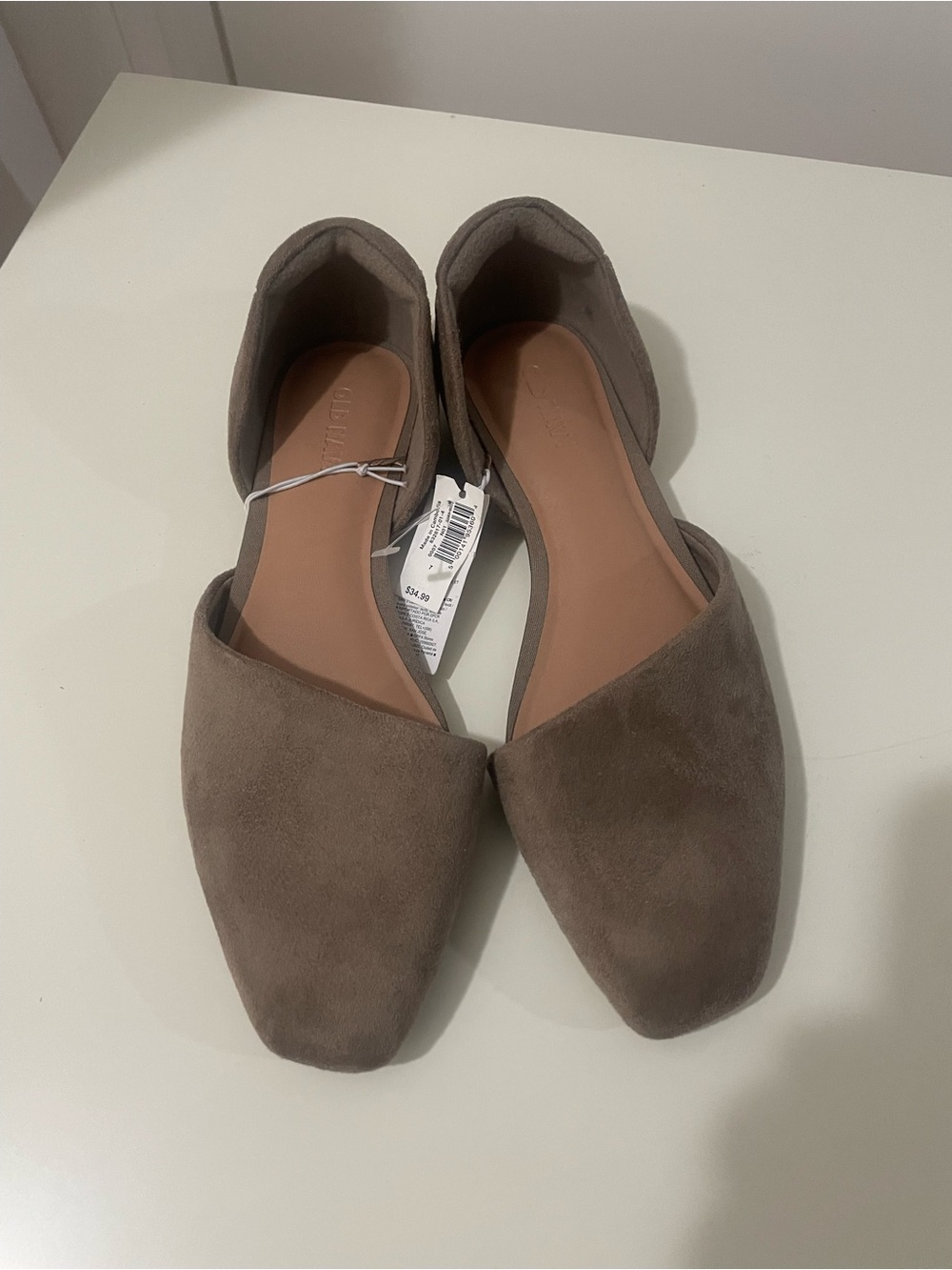 NWT Old Navy Women's Taupe Suede Flats Size 7